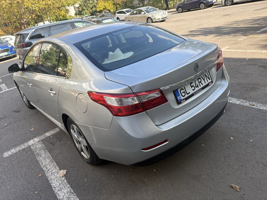 Renault Latitude