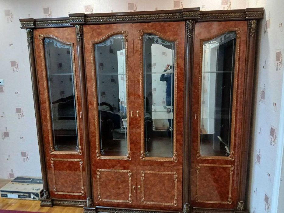 Продаётся мебель для спальни и кухни