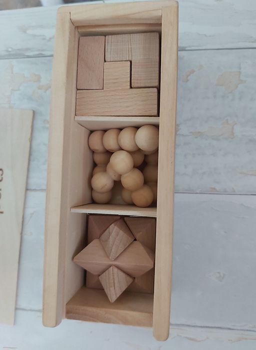 Конструктор, Фигури Tron Legacy и Hero 108