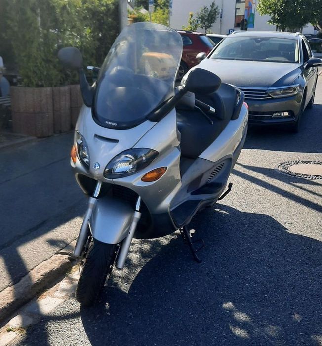 Piaggio x9  Scuter