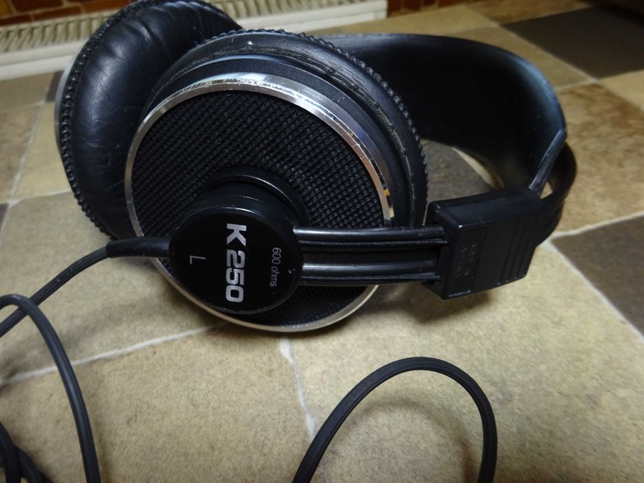 Casti audio vintage AKG K250 600 ohms -anii 80