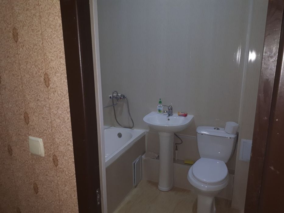 Квартира ижорага берилади 1хоналик 3этаж  Гулстон