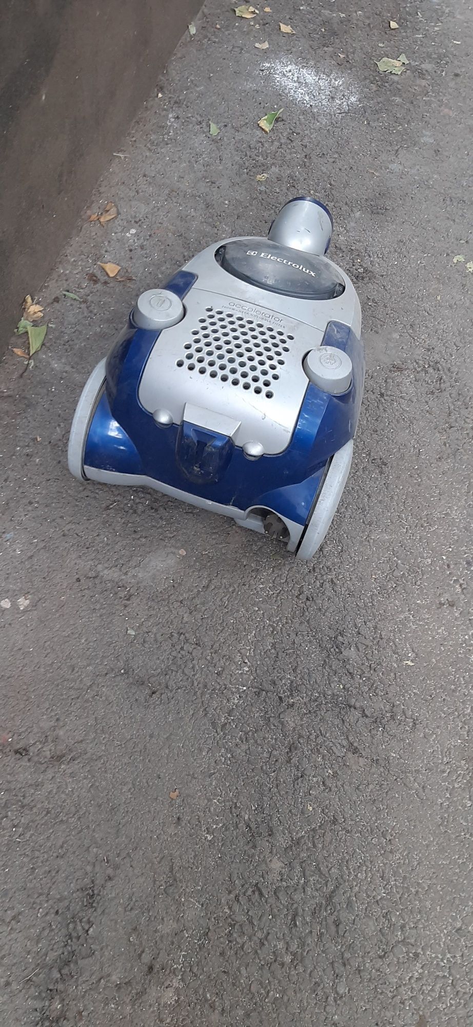 Продам пылесосы ...