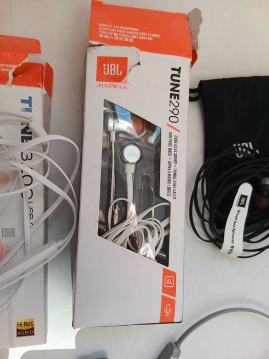 Casti cu fir JBL, casti wireless , albe,negre, gri,perfect functionale