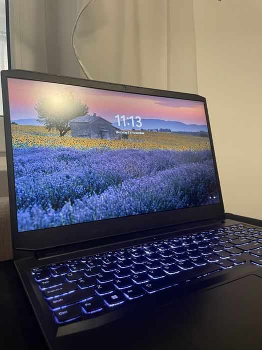 Laptop gaming lenovo ideapad3