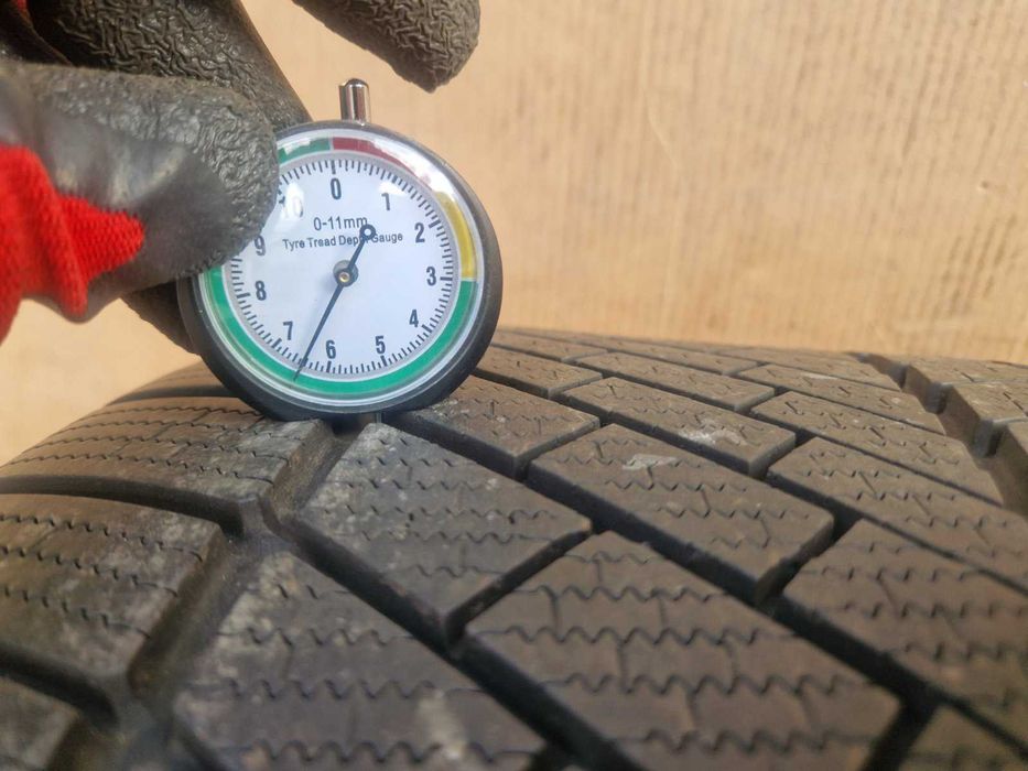 2 Continental R19 285/35
Зимни гуми 
DOT3416