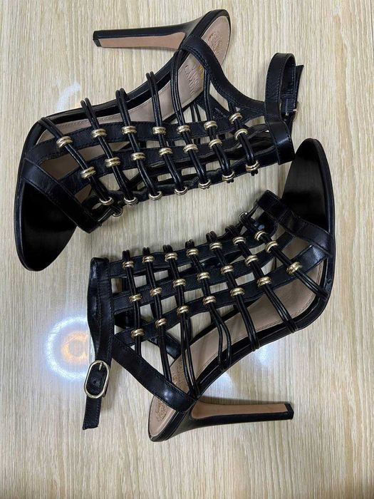 Женская обувь брендовая