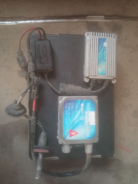 Приора 2 ,противотуманки SKY HB 3 SlIM .