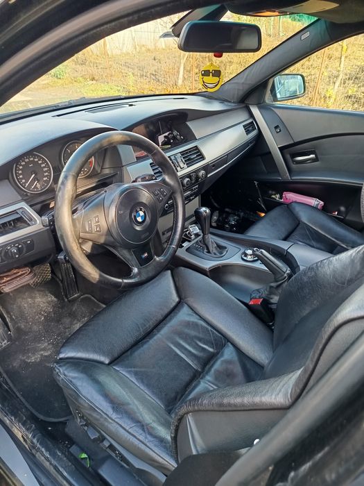 Vând BMW E60 2.5 D 2005