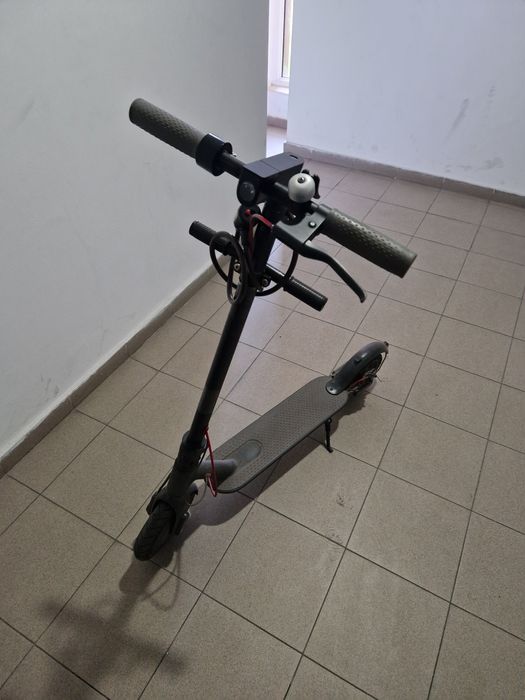 Trotineta electrica xiaomi mija365