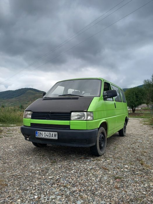 Vand Volkswagen Transporter  an 1994, functional,necesita reparatii