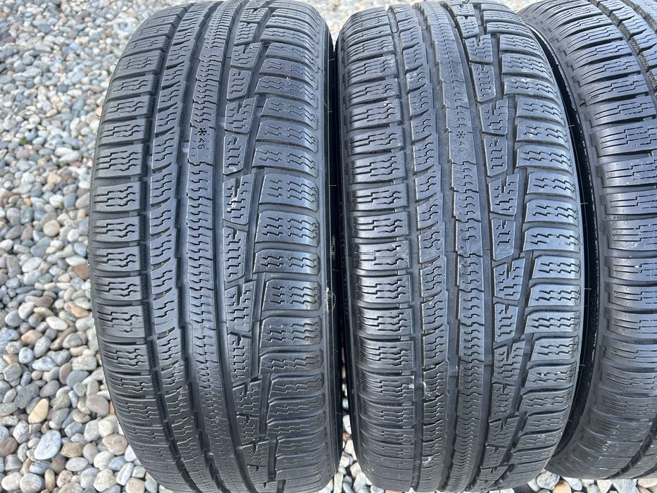 Anvelope iarna cu jante tabla