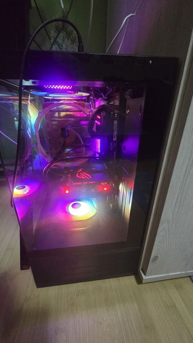 Vând/schimb PC Gaming - i9 11900kf, 32 gb ram