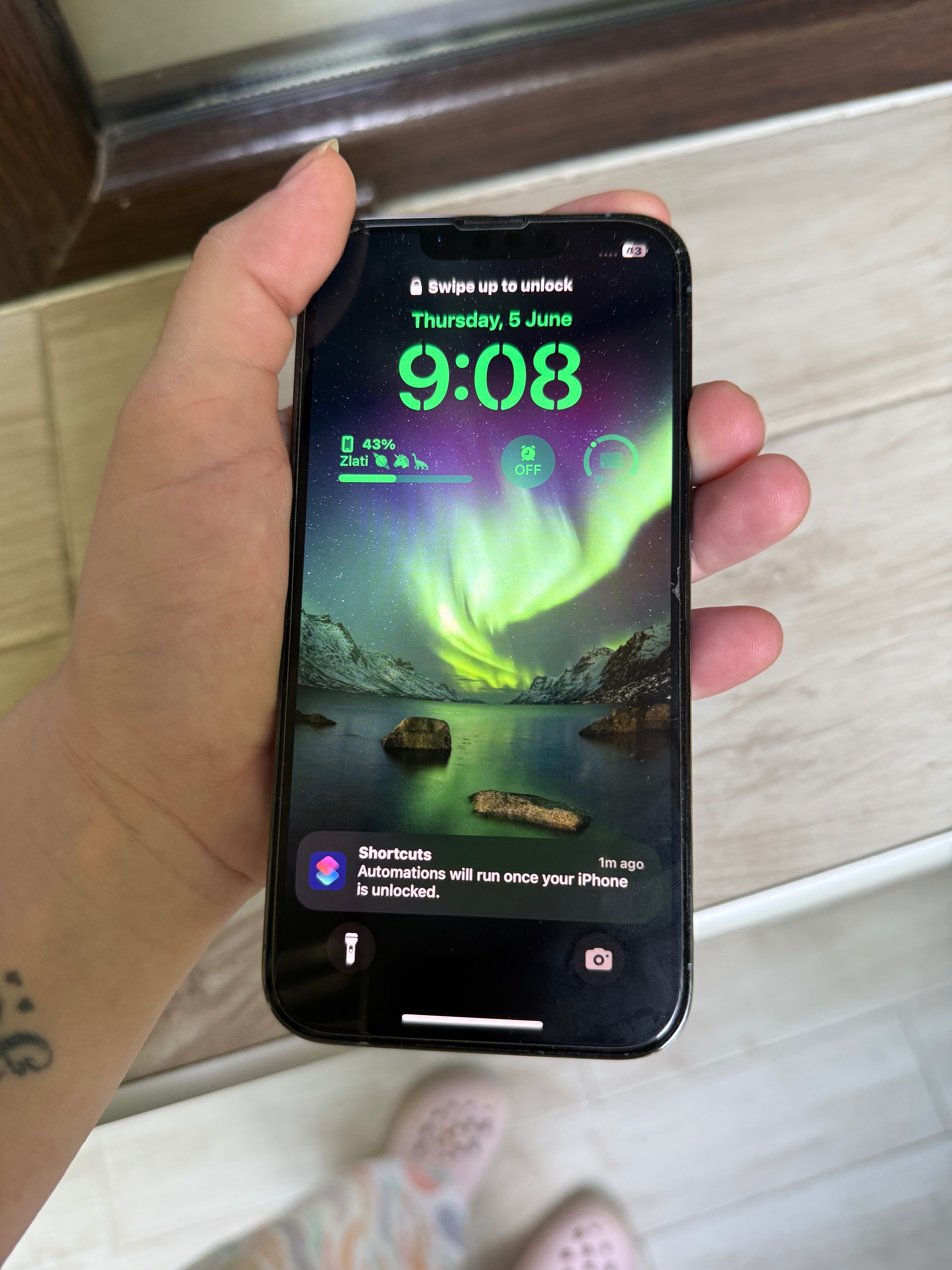 Продавам iphone 13 pro 128 Gb