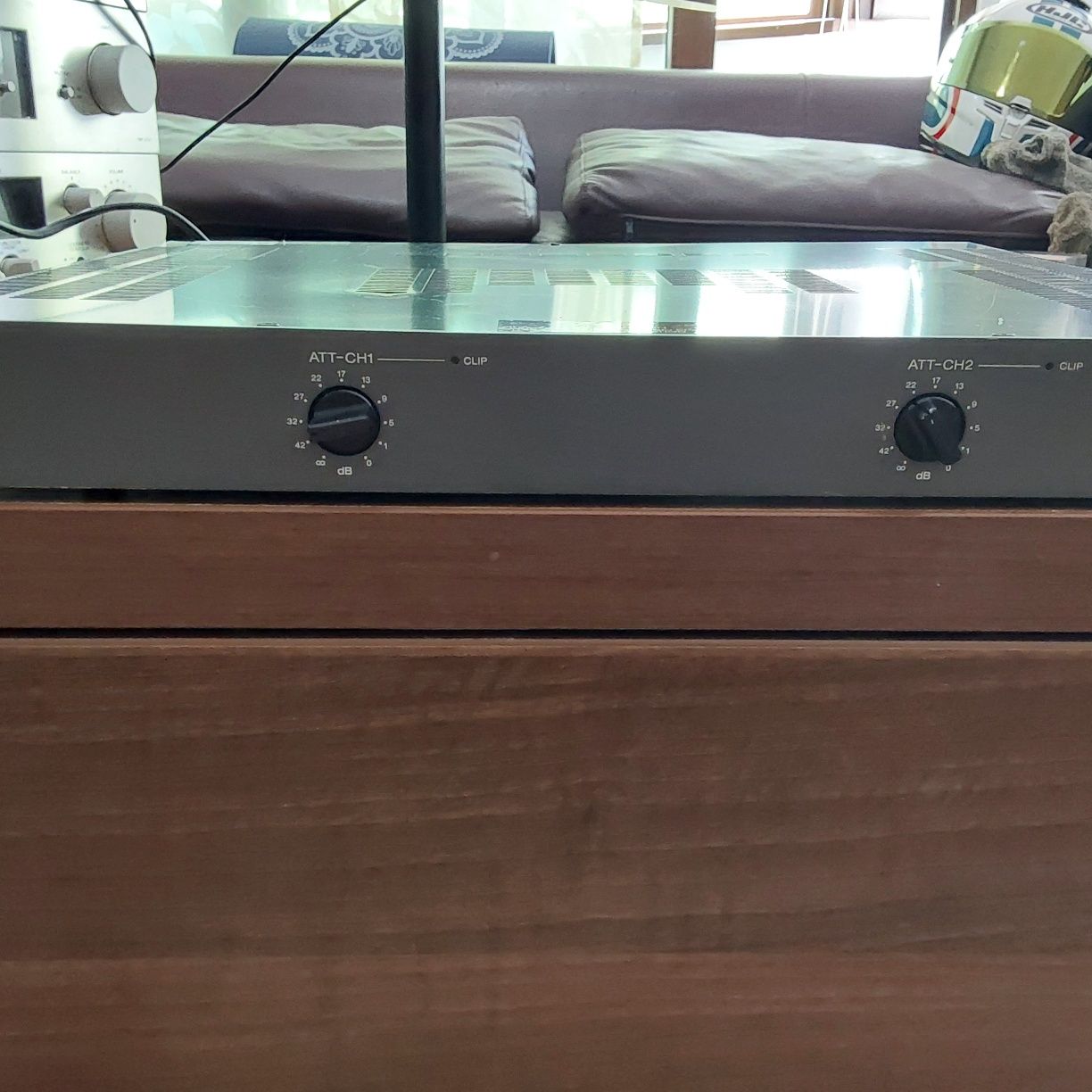Vând Amplificator de pute Sony SRP-P50