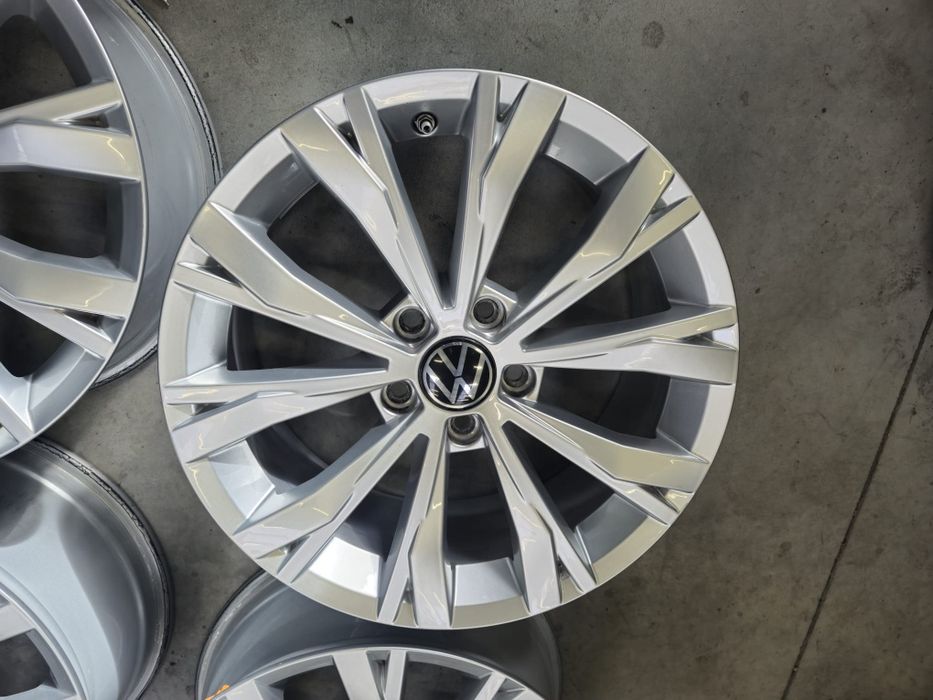 Jante Vw Tiguan R17 originale stare impecabila/ Vw Passat Golf 5 6 7 8