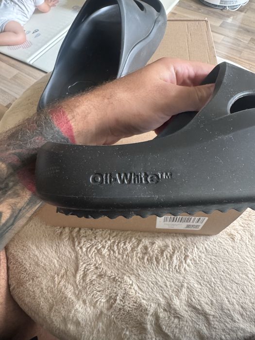 Чехли Off-White Meteor