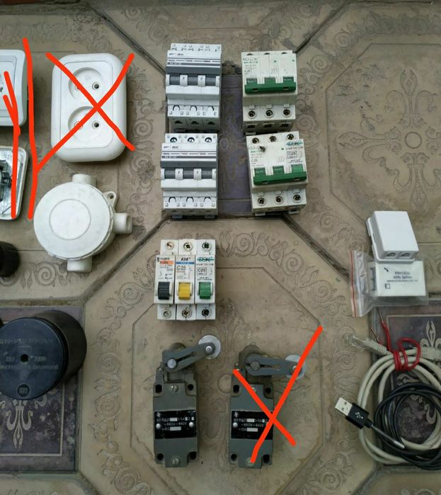 Разные электрические товары, электрические автоматы новые и б/у