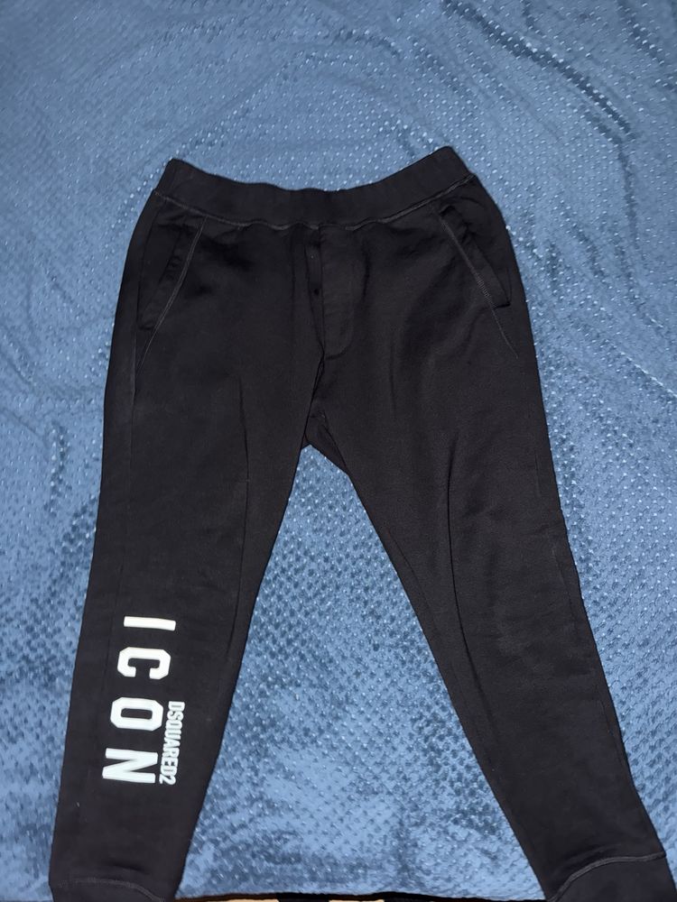 Оригинален Dsquared2 анцуг
