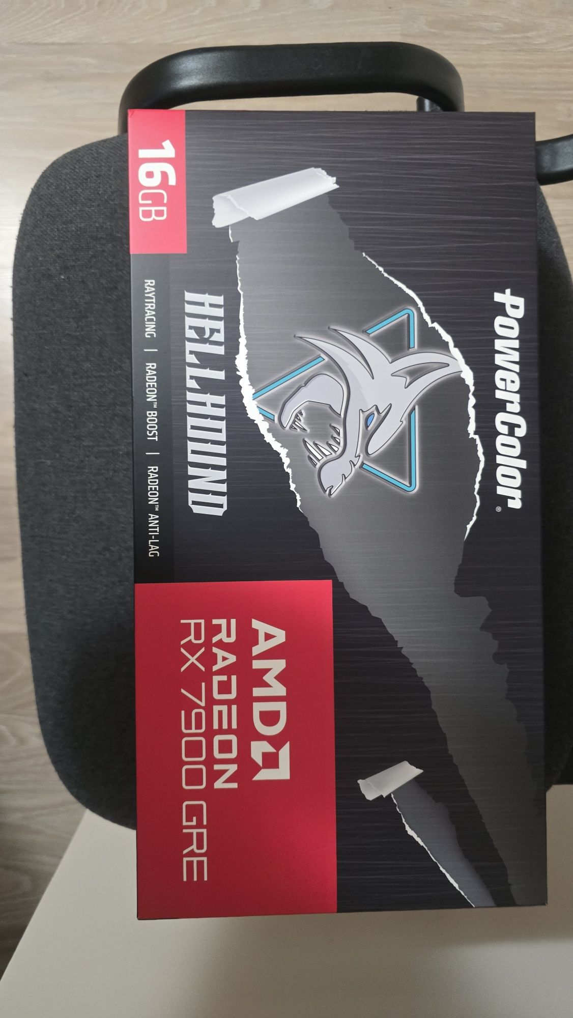 Placa Video AMD RX 7900 GRE Hellhound 16GB