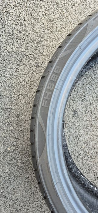235.35.19 Anvelope vara Second-hand