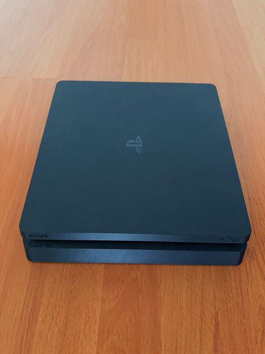 PlayStation 4 Slim 1 TB