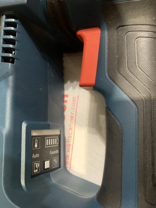 Bosch GBH 18V-24 C/акумулаторен безчетков перфоратор/НОВ