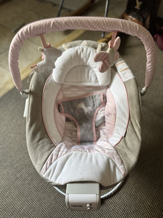 Hamac bebeluși cu sunete si vibrații
