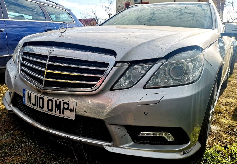 Dezmembrez Mercedes E-class W212 AMG 3.0 euro 5 2011.