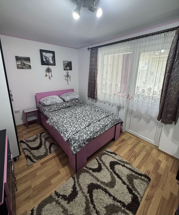 Vand apartament 3 camere iris ( str. sobarilor )