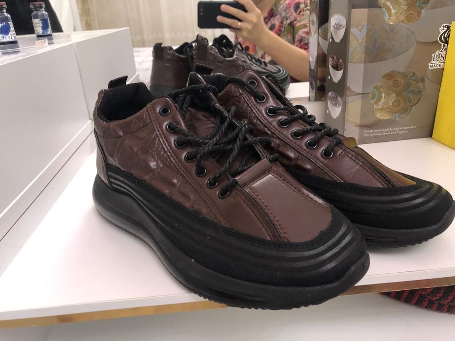 Новый аяқ киім 42размер сатылады