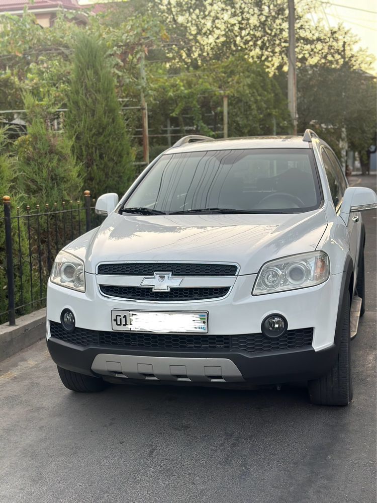 Продам свой автомобил Chevrolet Captiva