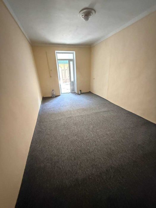 Kichikroq hovli sotiladi 48000$$$