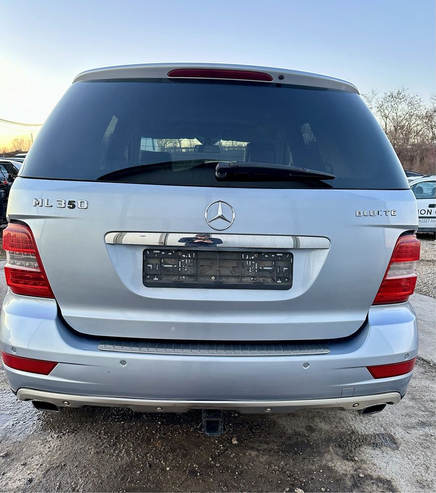 На ЧАСТИ FACE Mercedes-Benz Ml 350 CDI bluetec W164 2009г