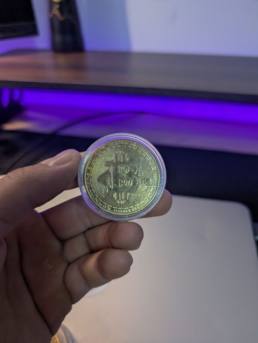 Monene Bitcoin metalice
