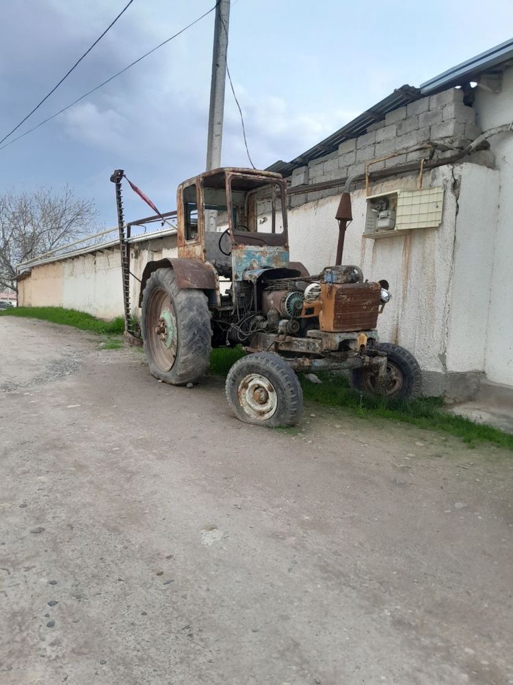 Срочно сотилади трактор