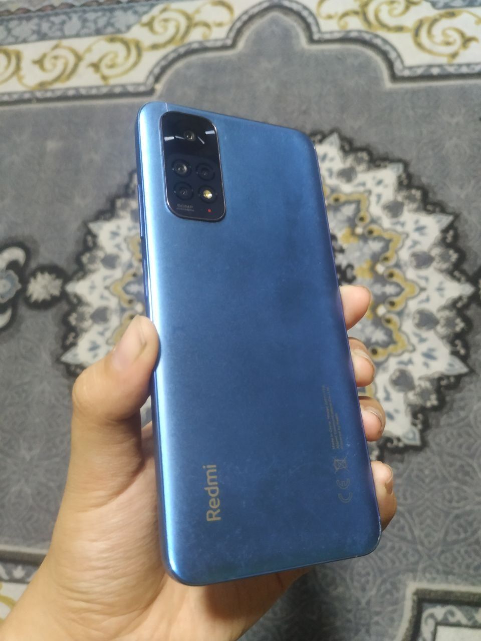Продам смартфон redmi note 11