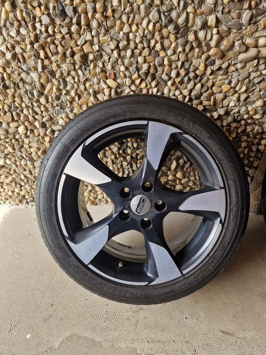 Jante CMS R17 5×112 + Anvelope de vară