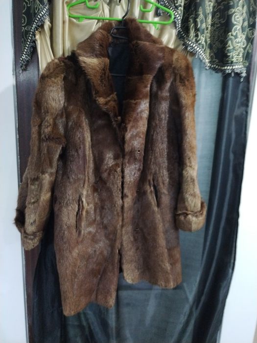 Haine de blană pentru femei