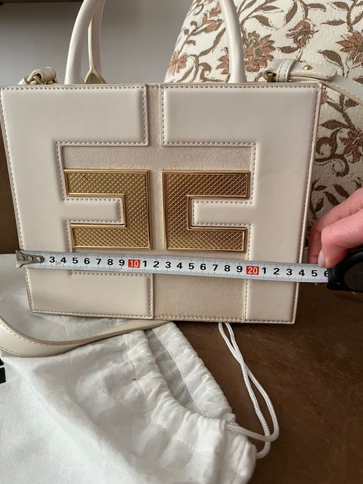 Продавам чанта Elisabetta Franchi