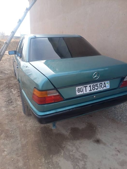 Mercedes Benz w124