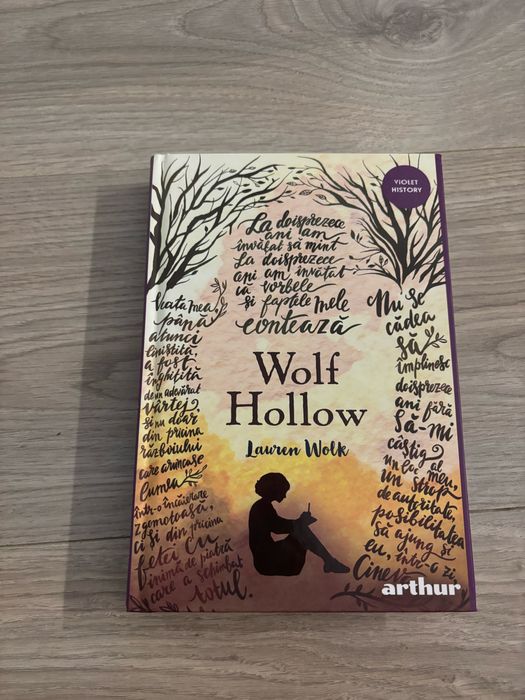 Wolf Hollow carte cartonata noua