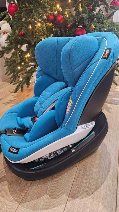 Столче за кола BeSafe iZi Modular i-Size и Isofix база към него