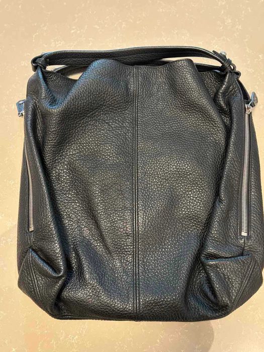 Дамска чанта Musette черна естествена кожа