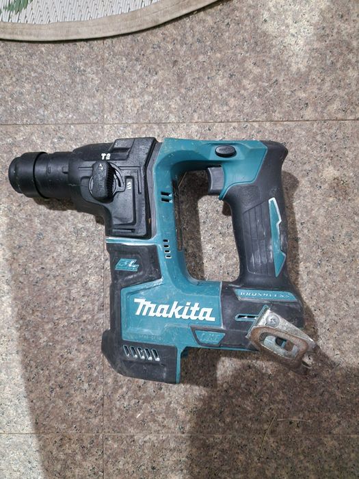 Makita rotopercutor DHR171