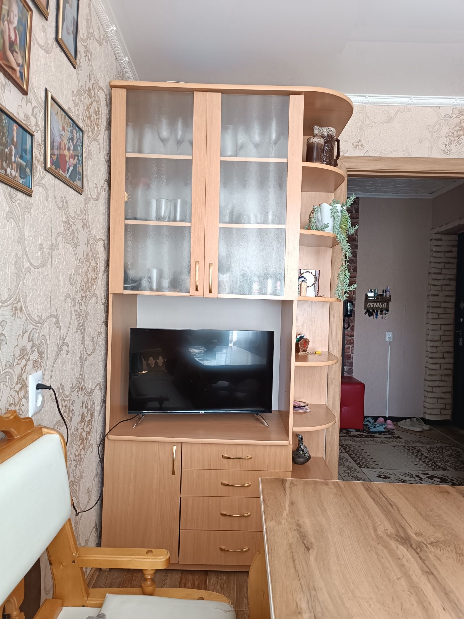 Продам шкаф в хорошем состоянии