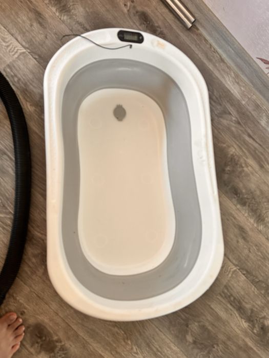 Продам ванночку для малыш