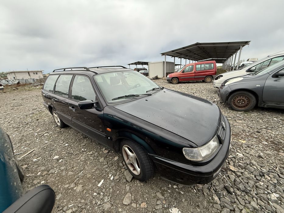 Volkswagen Passat 1.8 90hp на части