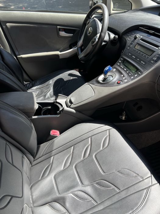Toyota prius Hiybrid + gpl