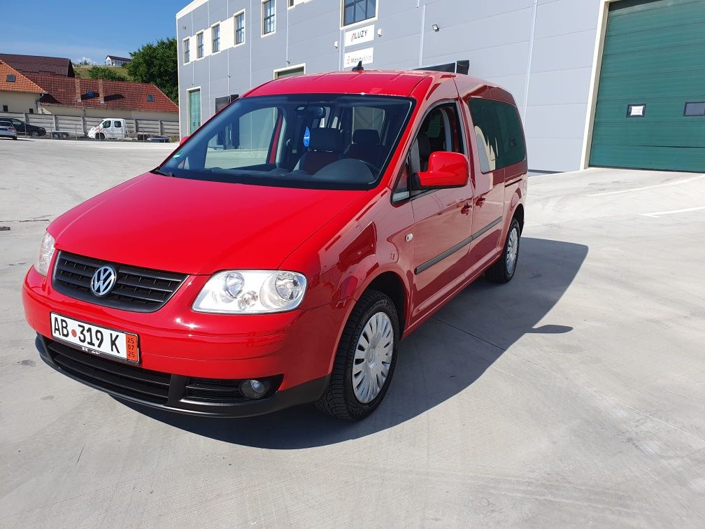 Vw caddy MAX  2010 2.0 TDI 140CP 7 locuri